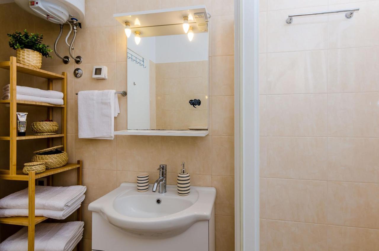 Private Garden Apartment Dubrovnik Bagian luar foto