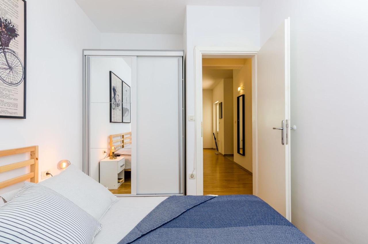 Private Garden Apartment Dubrovnik Bagian luar foto